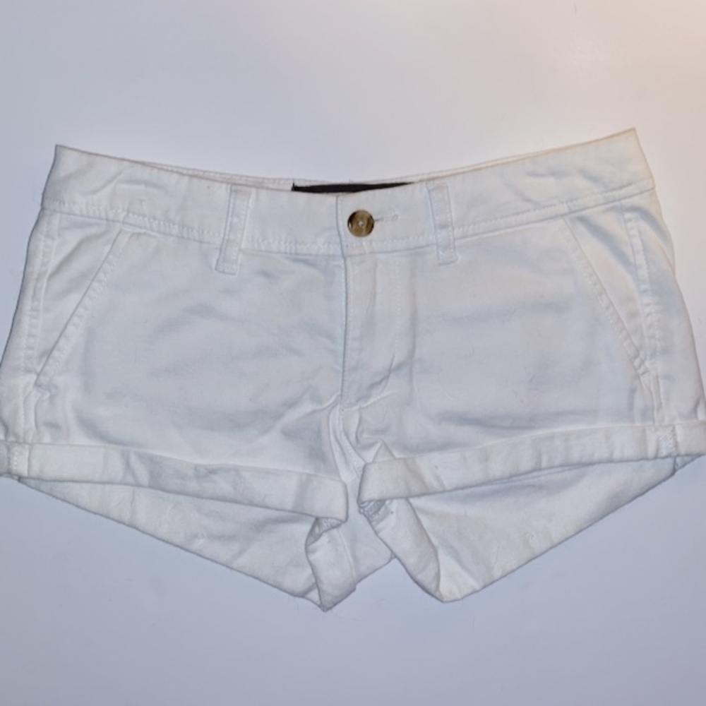 Abercrombie & Fitch White Shorts Size: 0